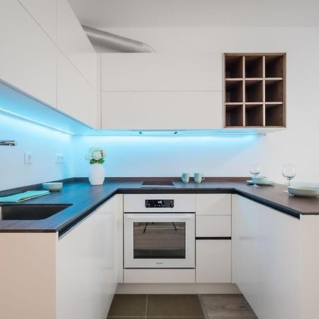 Comfort Court Apartment - Free Parking, Balcony 布达佩斯 外观 照片
